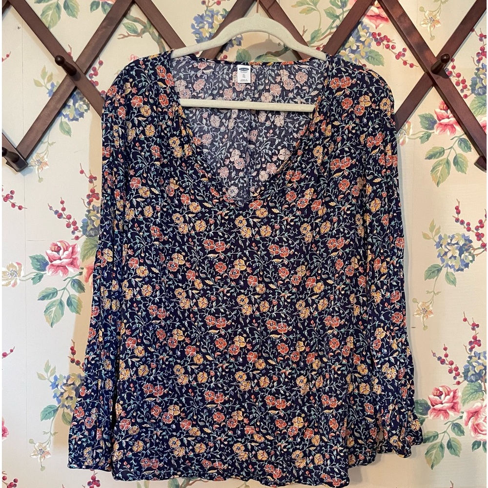 Peasant blouse, XL dark blue floral XL Old Navy. EUC.